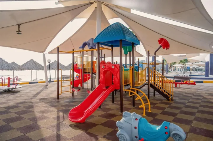Дибба: Royal Beach Hotel & Resort