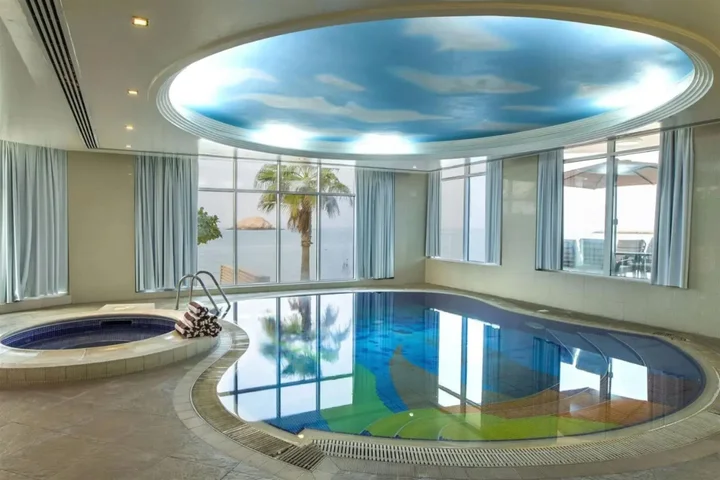 Дибба: Royal Beach Hotel & Resort
