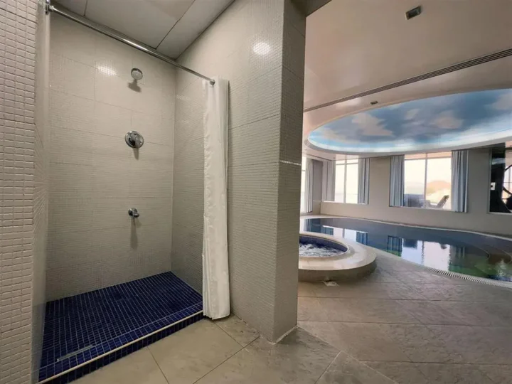 Дибба: Royal Beach Hotel & Resort