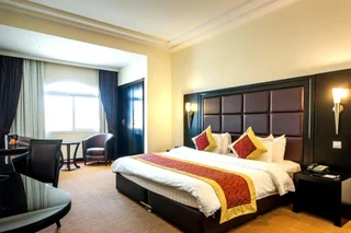 Дибба: Royal Beach Hotel & Resort