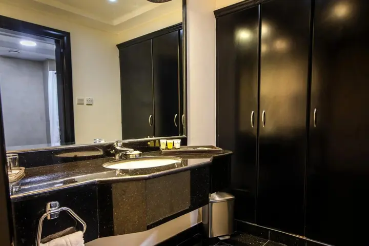 Дибба: Royal Beach Hotel & Resort