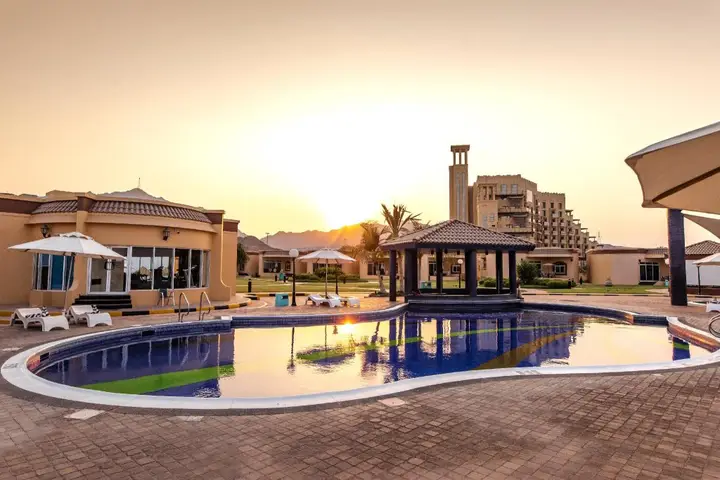 Royal Beach Hotel & Resort — фото 2
