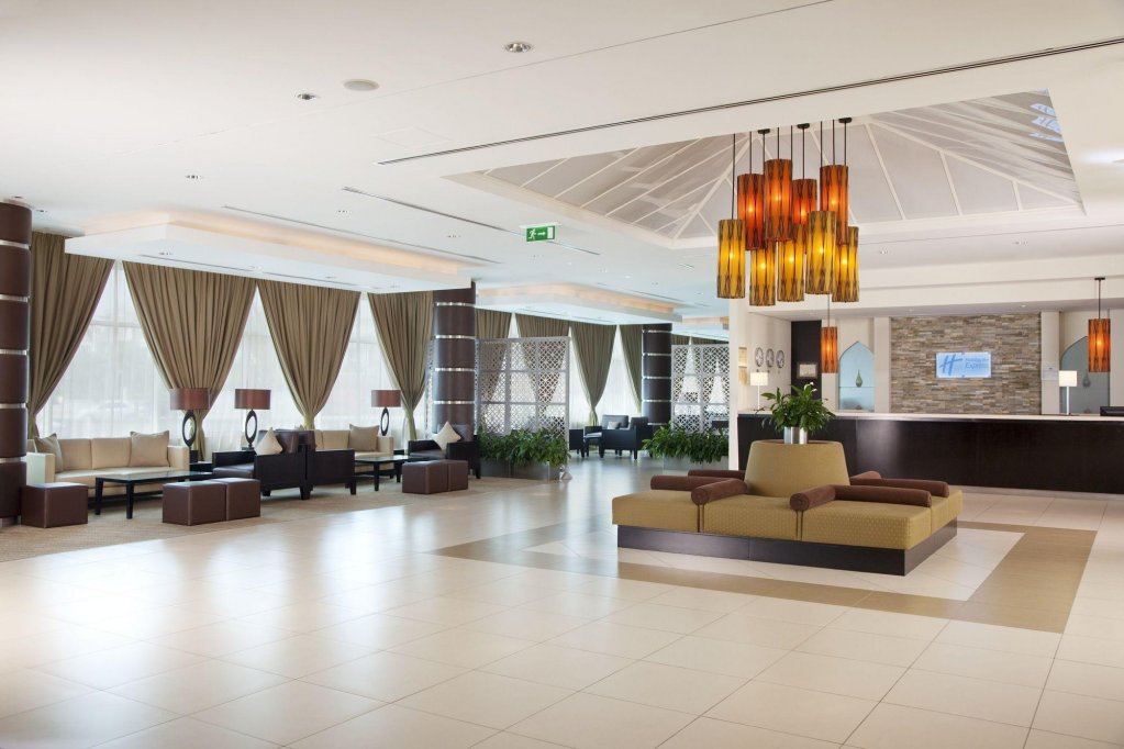 Дубай: Holiday Inn Express Dubai Internet City an IHG Hotel