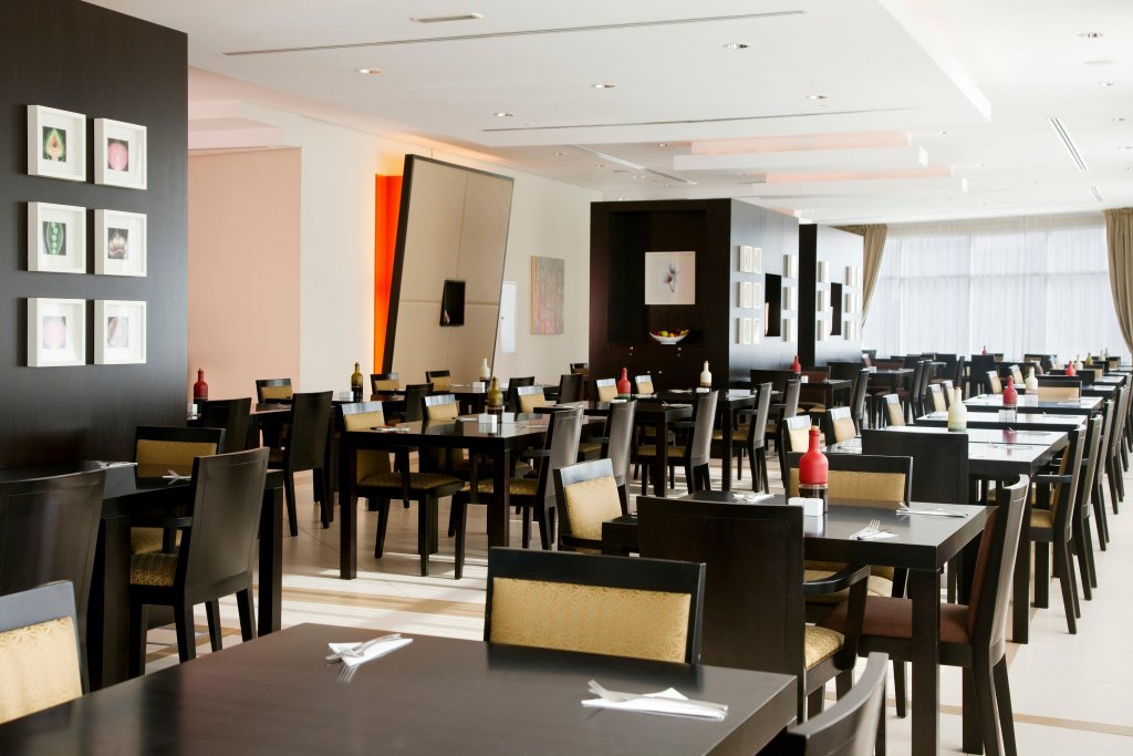 Дубай: Holiday Inn Express Dubai Internet City an IHG Hotel