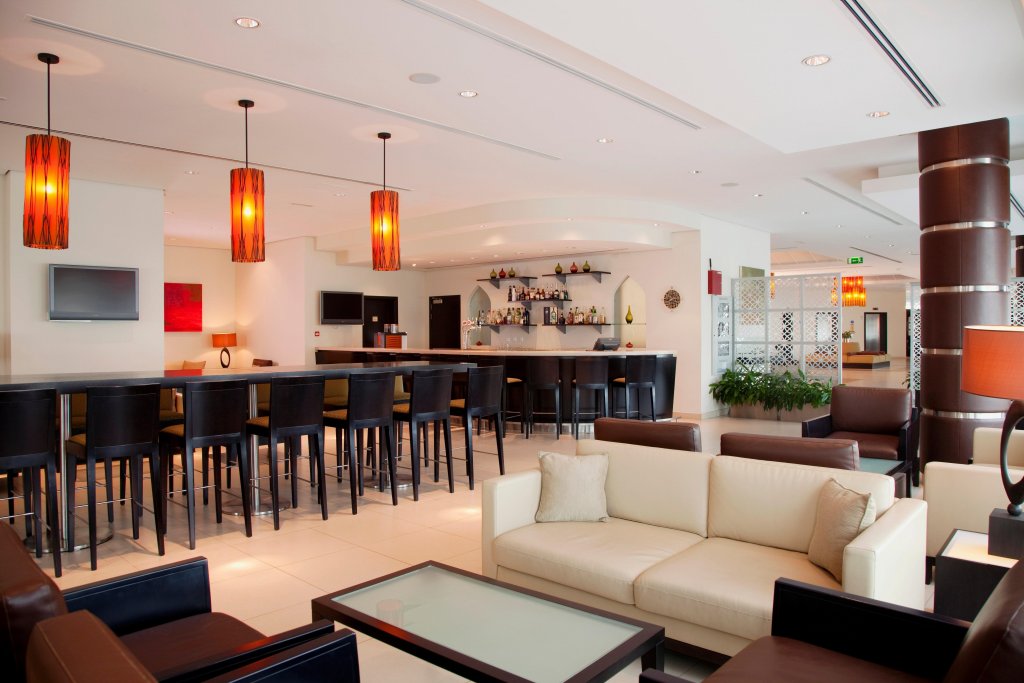 Дубай: Holiday Inn Express Dubai Internet City an IHG Hotel