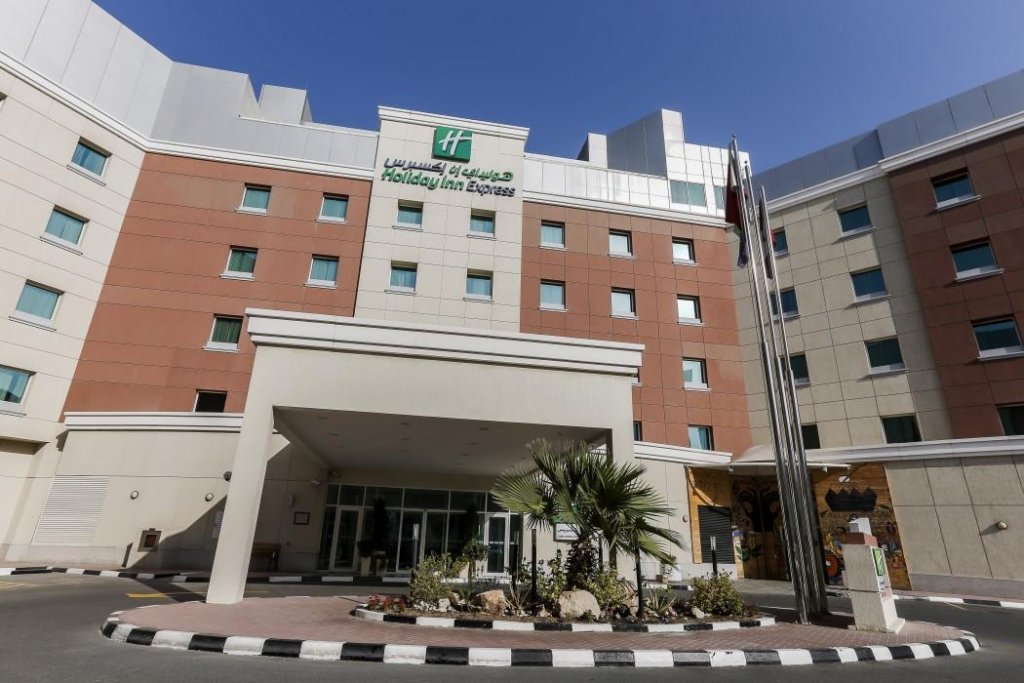 Дубай: Holiday Inn Express Dubai Internet City an IHG Hotel