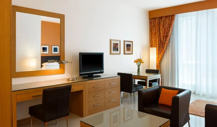Дубай: Four Points by Sheraton Bur Dubai