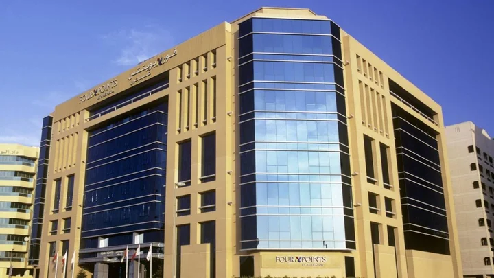Дубай: Four Points by Sheraton Bur Dubai