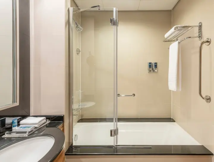 Дубай: Four Points by Sheraton Bur Dubai
