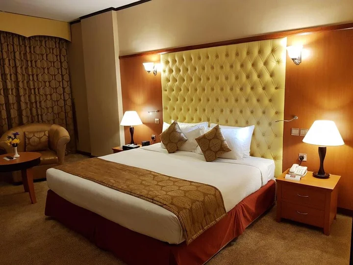 Дубай: Отель The Park Hotel Formerly Al Jawhara Gardens