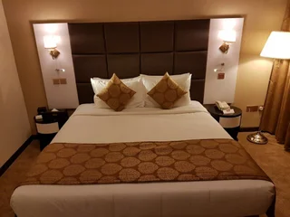 Дубай: Отель The Park Hotel Formerly Al Jawhara Gardens