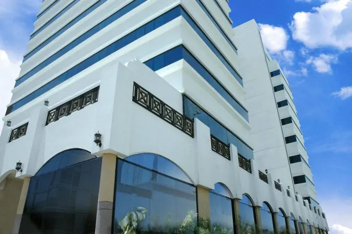 Дубай: Отель The Park Hotel Formerly Al Jawhara Gardens