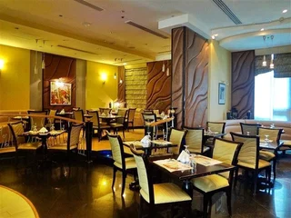 Дубай: Отель The Park Hotel Formerly Al Jawhara Gardens