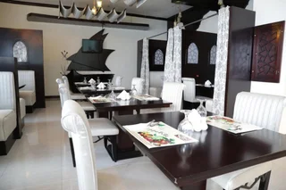 Дубай: Отель The Park Hotel Formerly Al Jawhara Gardens