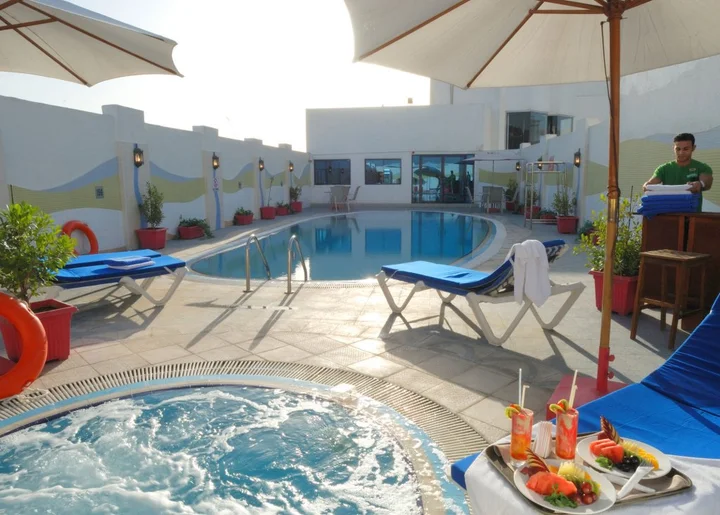 Дубай: Отель The Park Hotel Formerly Al Jawhara Gardens