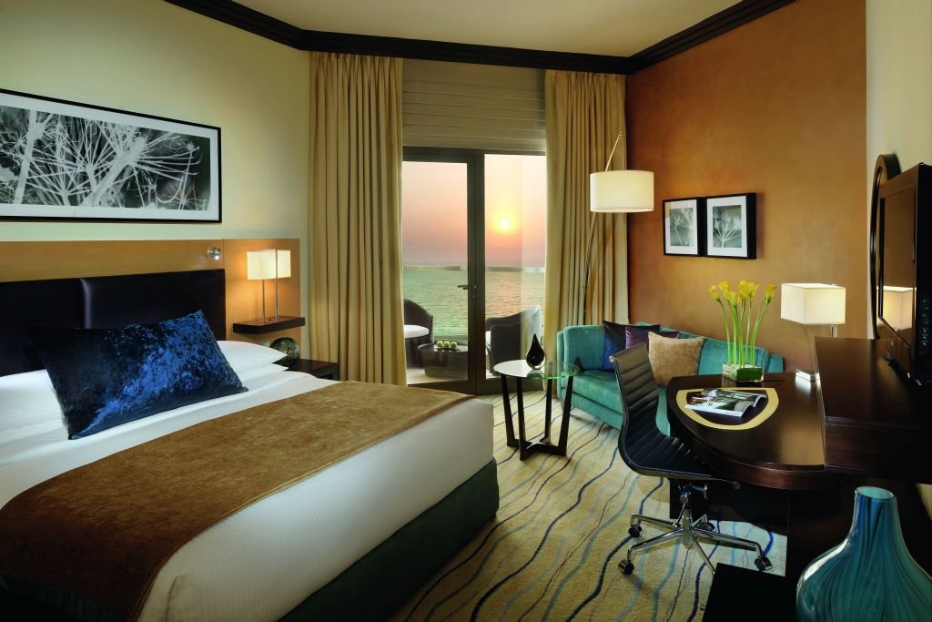 Дубай: Jumeirah Beach Hotel Dubai