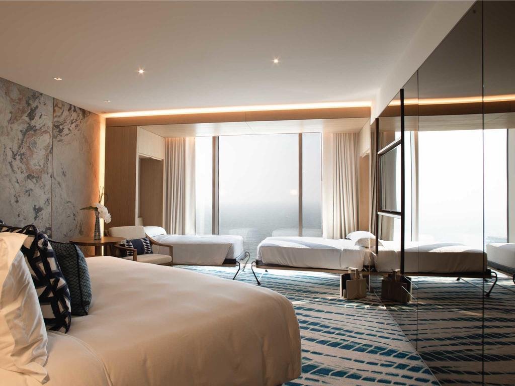 Дубай: Jumeirah Beach Hotel Dubai