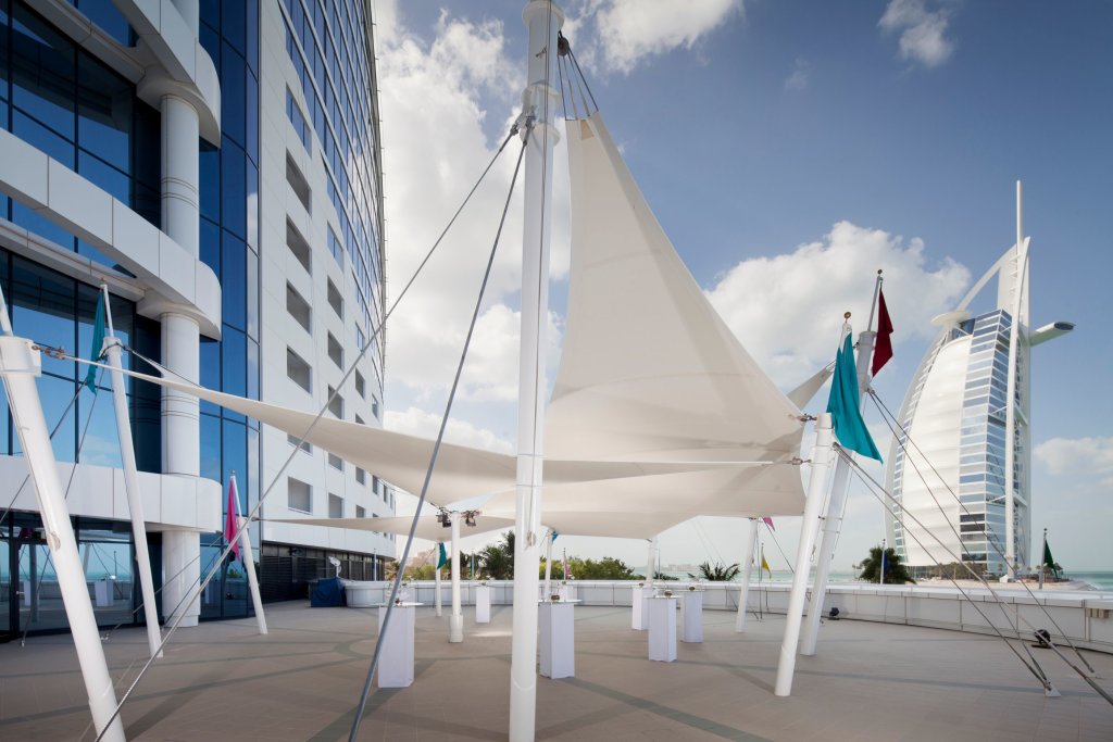 Дубай: Jumeirah Beach Hotel Dubai