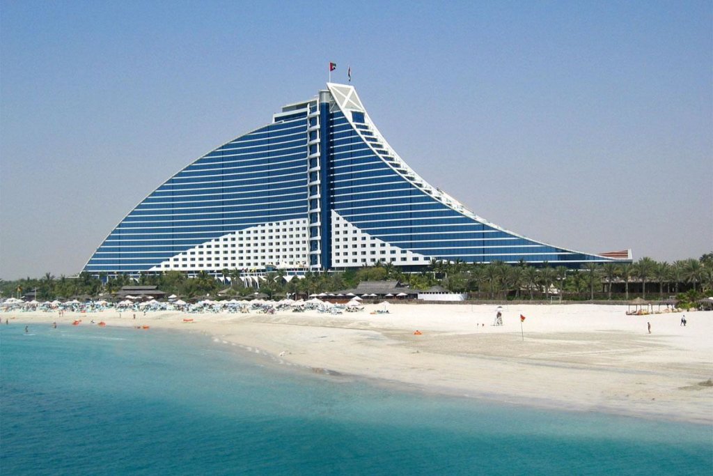 Дубай: Jumeirah Beach Hotel Dubai