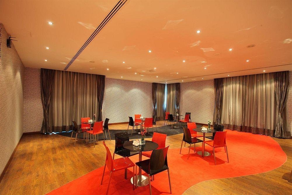 Дубай: Royal Ascot Hotel