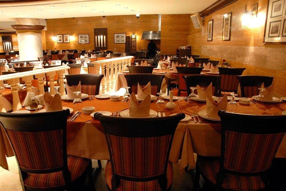 Дубай: Royal Ascot Hotel