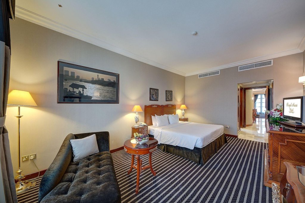 Дубай: Royal Ascot Hotel