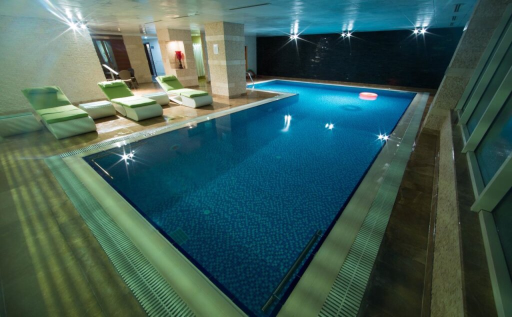 Баку: Kaspia Park Hotel