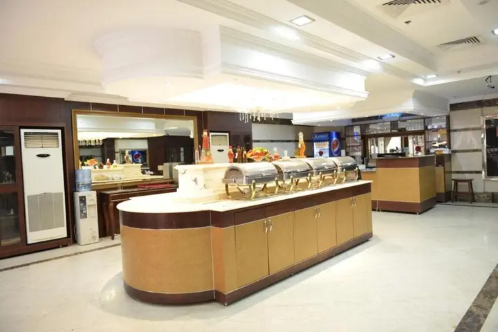 Дубай: Al Manar Hotel Apartments