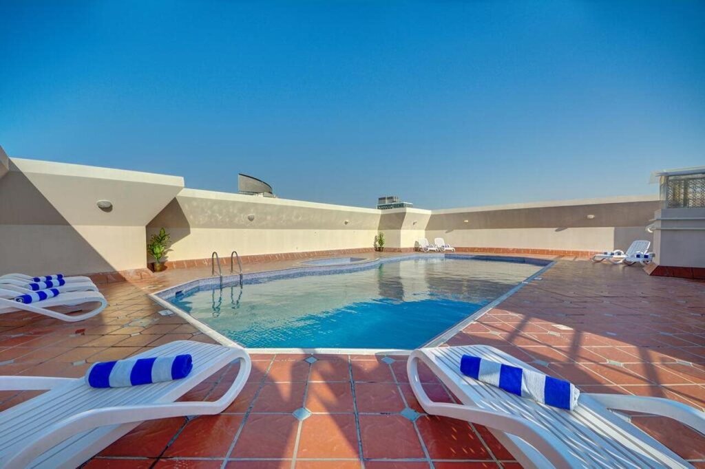 Дубай: Al Manar Hotel Apartments