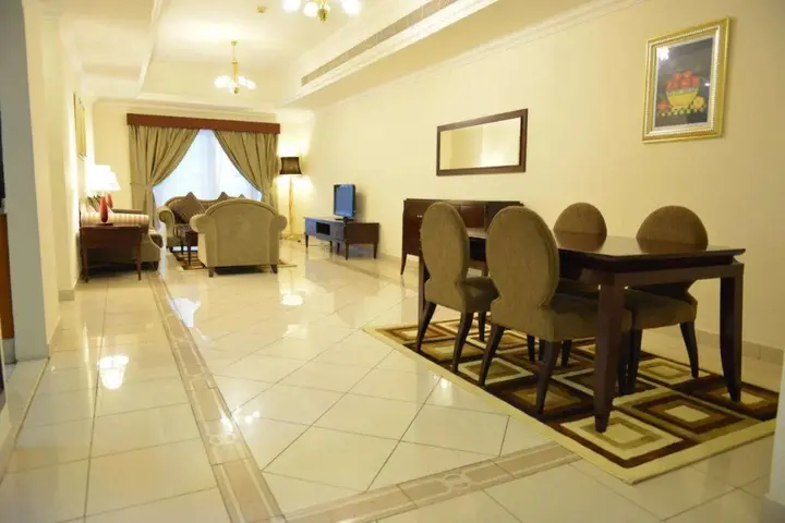 Дубай: Al Manar Hotel Apartments