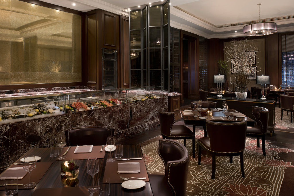 Дубай: Отель Al Habtoor Palace