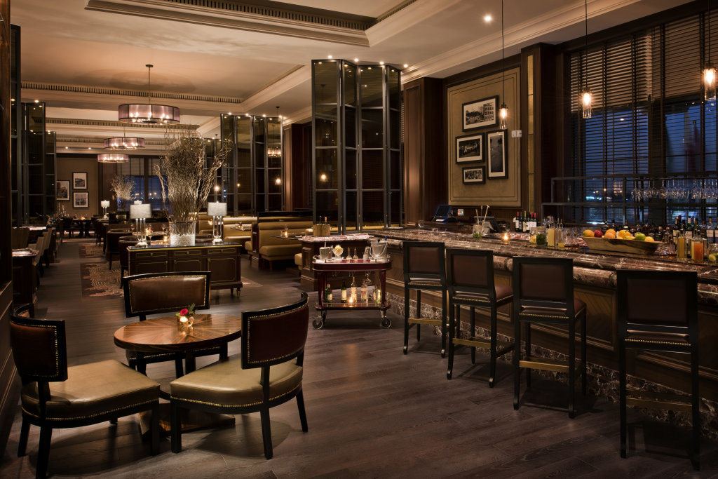 Дубай: Отель Al Habtoor Palace