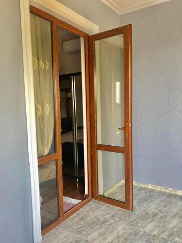 Батуми: 15 Kviparosi Guest House
