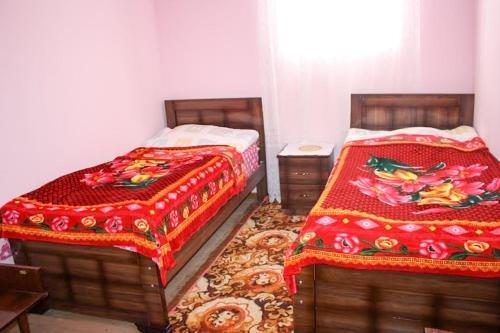 Ушгули: Guest House Qaldea