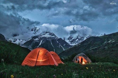 Ушгули: Guest House Qaldea
