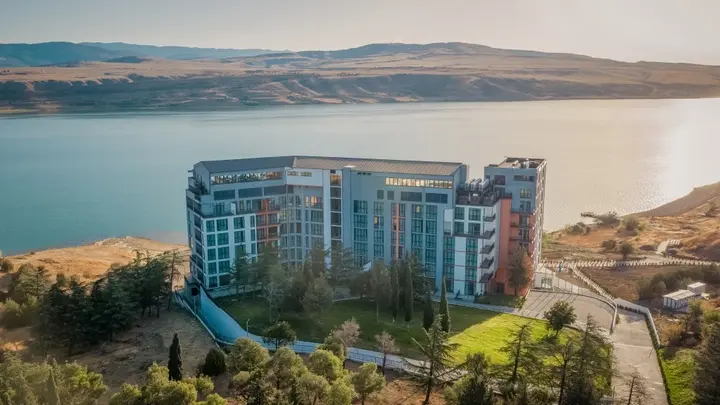 Тбилиси: Отель Gino Seaside Tbilisi