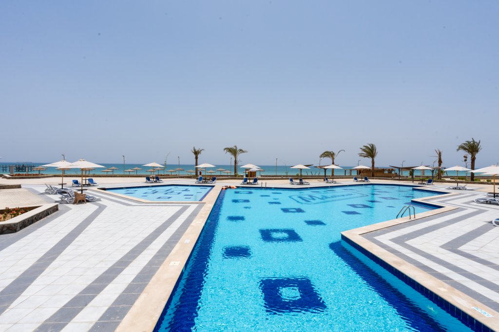 Рас-Сидр: Курортный Отель Matarma Beach Residence Ras Sudr