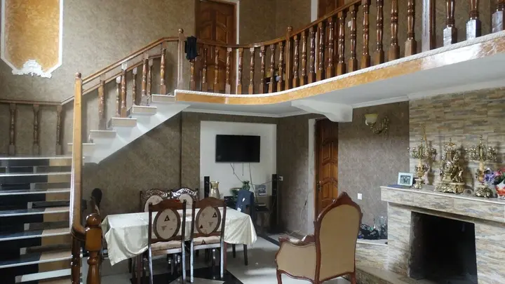 Зугдиди: Guest house Alexy