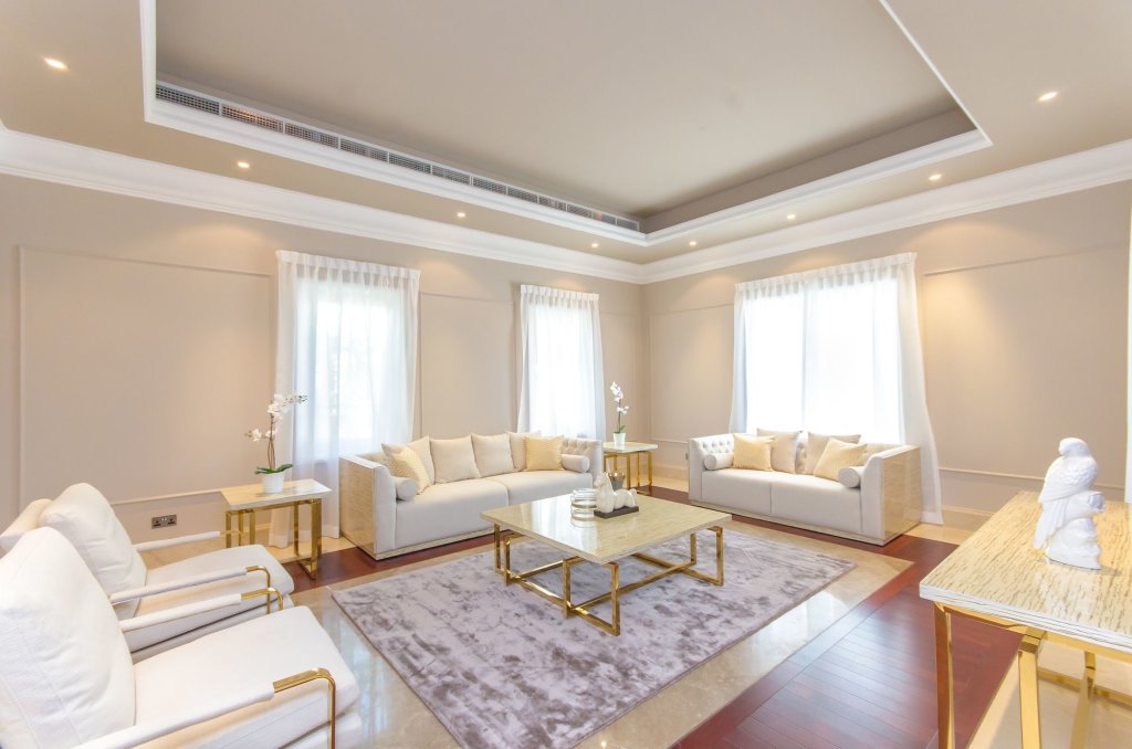 Дубай: DHH - Polo Villa in Arabian Ranches