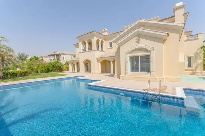 Дубай: DHH - Polo Villa in Arabian Ranches