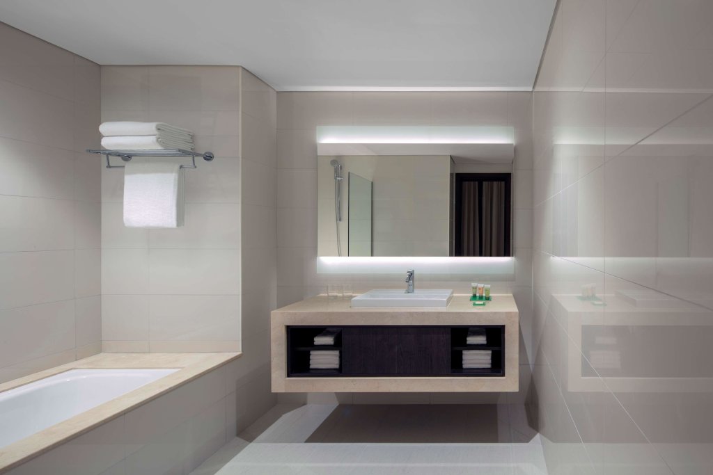 Дубай: Hyatt Place Dubai Jumeirah