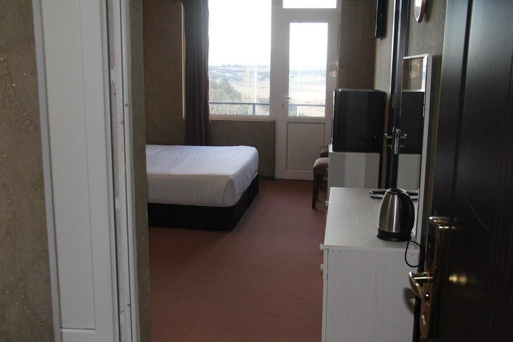 Тбилиси: Royal Sky Hotel