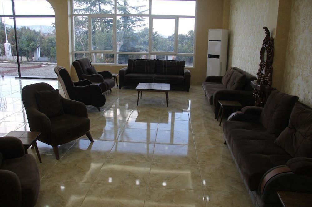 Тбилиси: Royal Sky Hotel