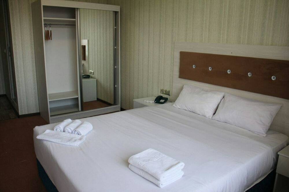 Тбилиси: Royal Sky Hotel