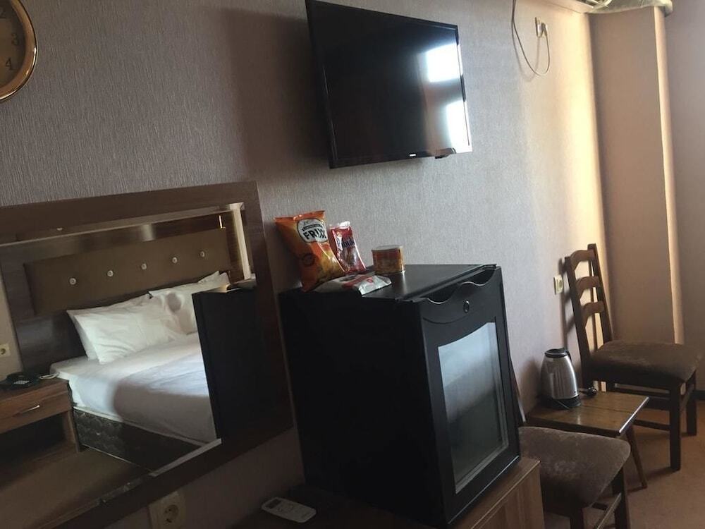 Тбилиси: Royal Sky Hotel