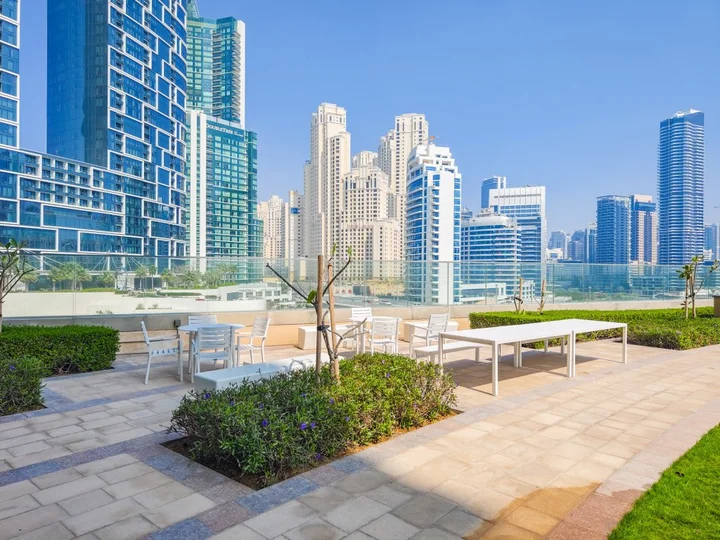 Дубай: Апартаменты Gorgeous 1 BR with Private Terrace | Marina View