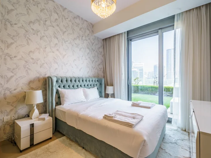 Дубай: Апартаменты Gorgeous 1 BR with Private Terrace | Marina View