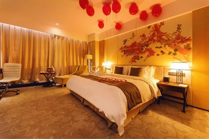 Тбилиси: Hotel Hotels & Preference Hualing Tbilisi Mimino