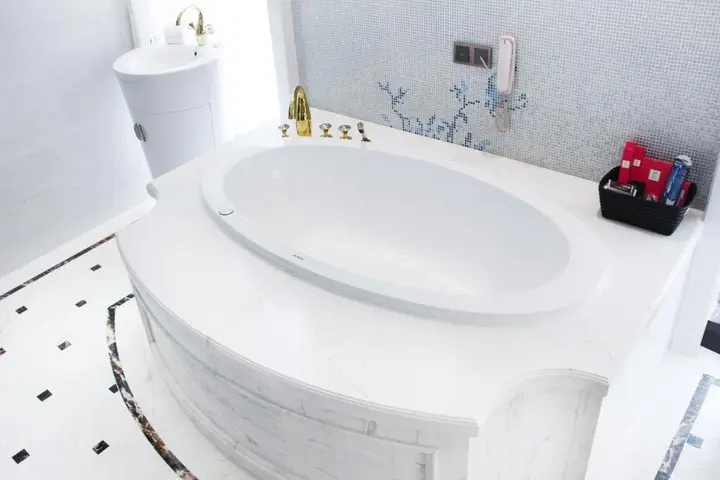Тбилиси: Hotel Hotels & Preference Hualing Tbilisi Mimino