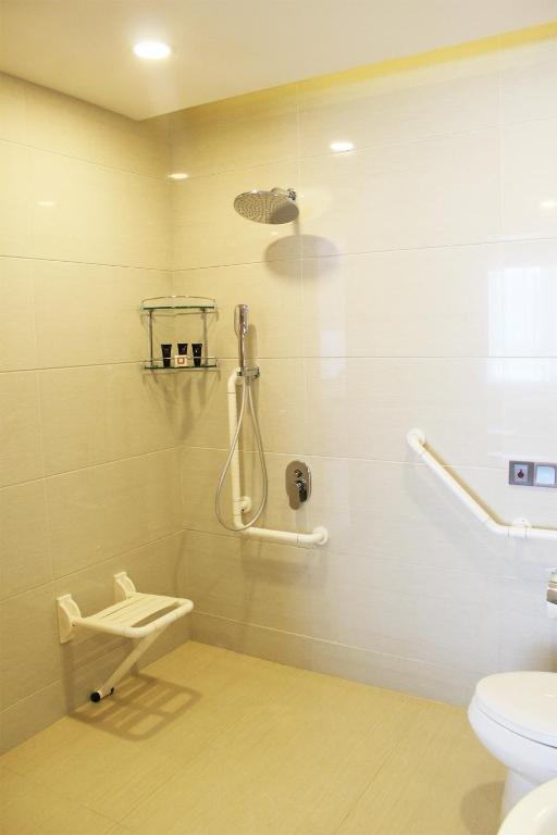 Тбилиси: Hotel Hotels & Preference Hualing Tbilisi Mimino